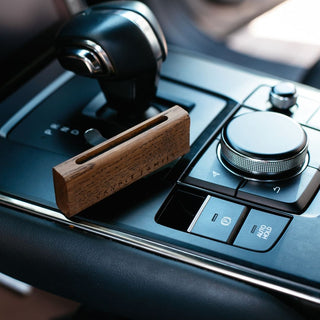 Oak car smell in grill with refill